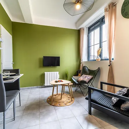 アパート Cosy Lille I - - Hypercentre - Parking Securise - Wifi - Netflix - Cuisine トゥールコワン