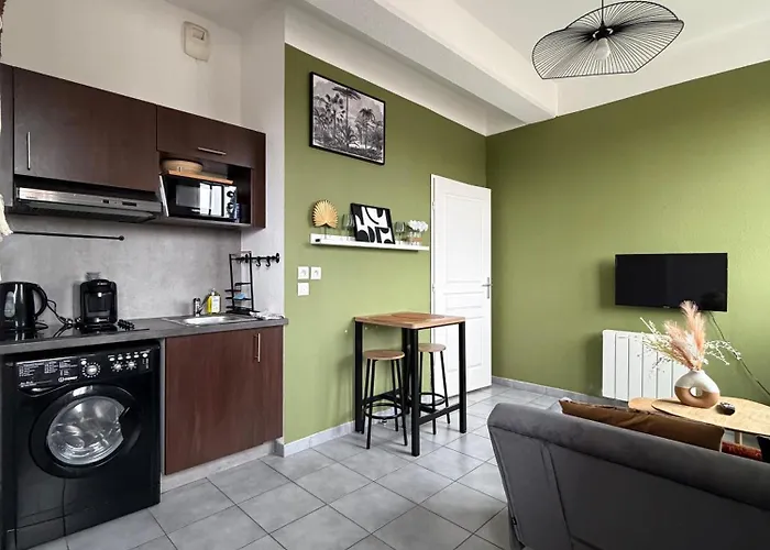 Le Savane - Hypercentre - Parking - Metro - Wifi - Netflix Tourcoing